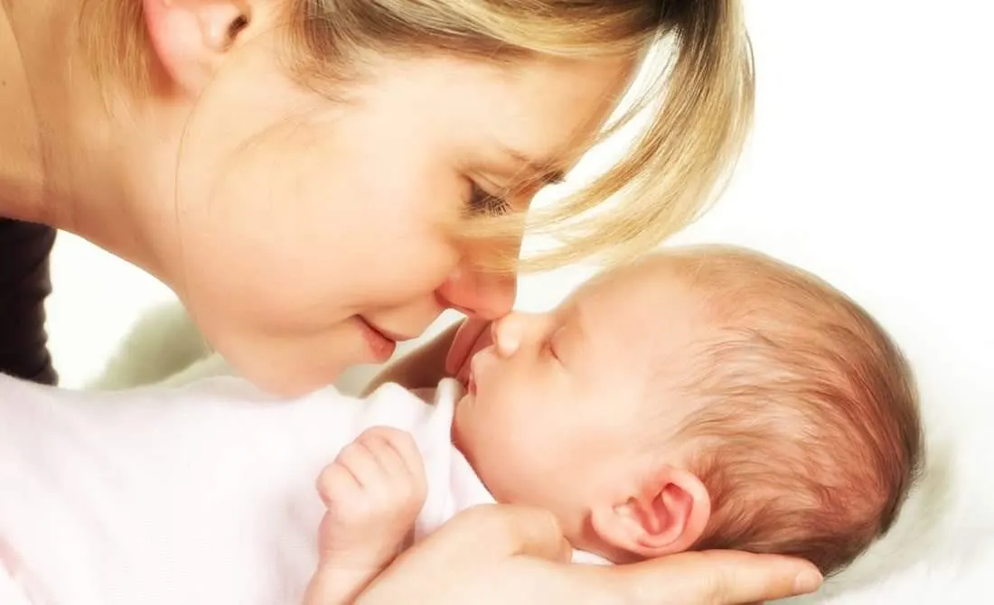 Ce este baby blues și cum îl deosebim de depresia post-partum