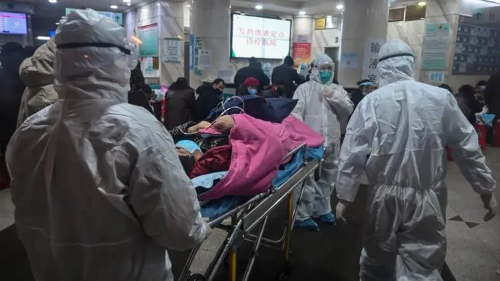 Coronavirusul din China se transmite înainte de apariția simptomelor. Ce măsuri se recomandă