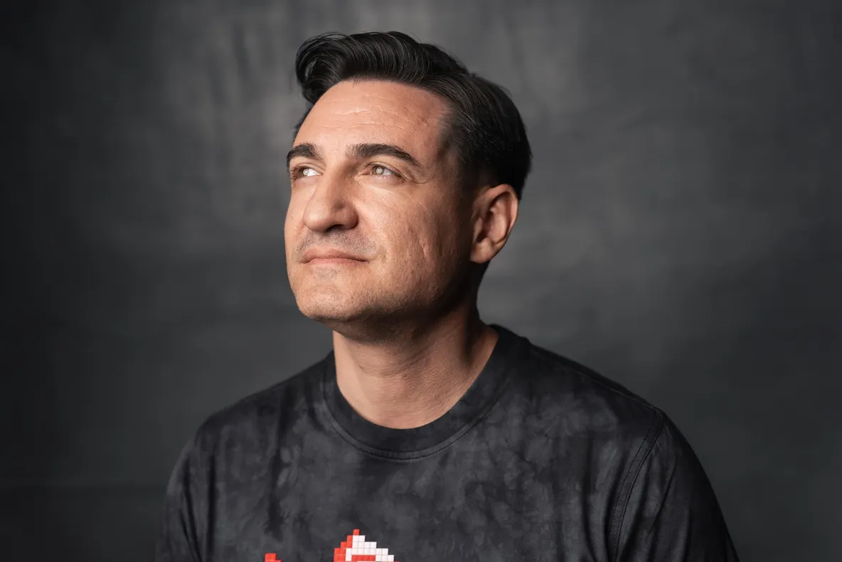Cine este soția lui George Buhnici. Vloggerul a spus că ”arată ca o minoră”