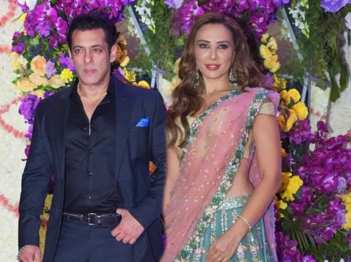 Iulia Vântur și Salman Khan s-au despărțit! Gestul de adio făcut de fosta prezentatoare