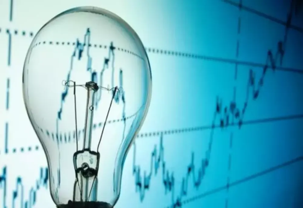 Data până la care românii plătesc preţ plafonat la energie