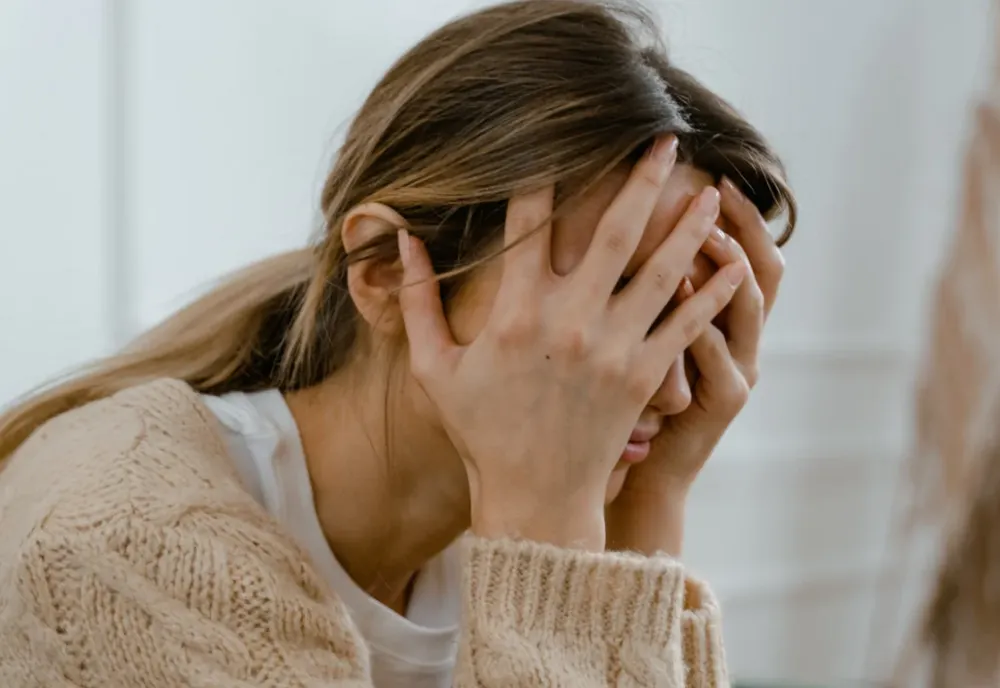 Stresul alegerilor îi îmbolnăvește psihic pe români. Ce este anxietatea politică