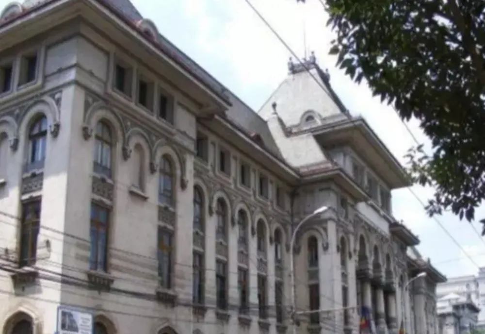 Ședință la Primăria Capitalei: eliminarea parcărilor gratuite pentru mașinile electrice, printre subiectele de dezbatere