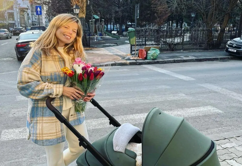 CUM A SLĂBIT ROXANA HULPE 40 DE KILOGRAME DUPĂ CE A NĂSCUT