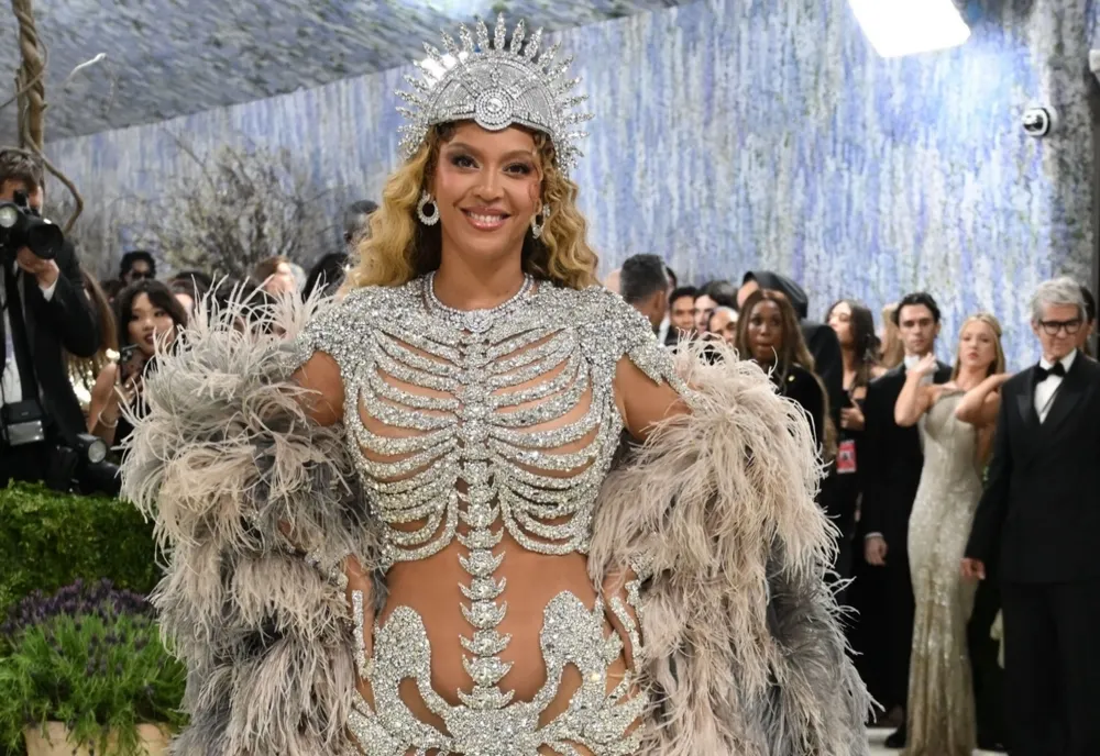 MET GALA 2026 | Beyonce revine la gală după 10 ani într-o ținută extravagantă