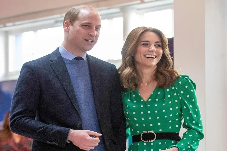 Primul tablou oficial cu Ducii de Cambridge, Prințul William și Kate Middleton