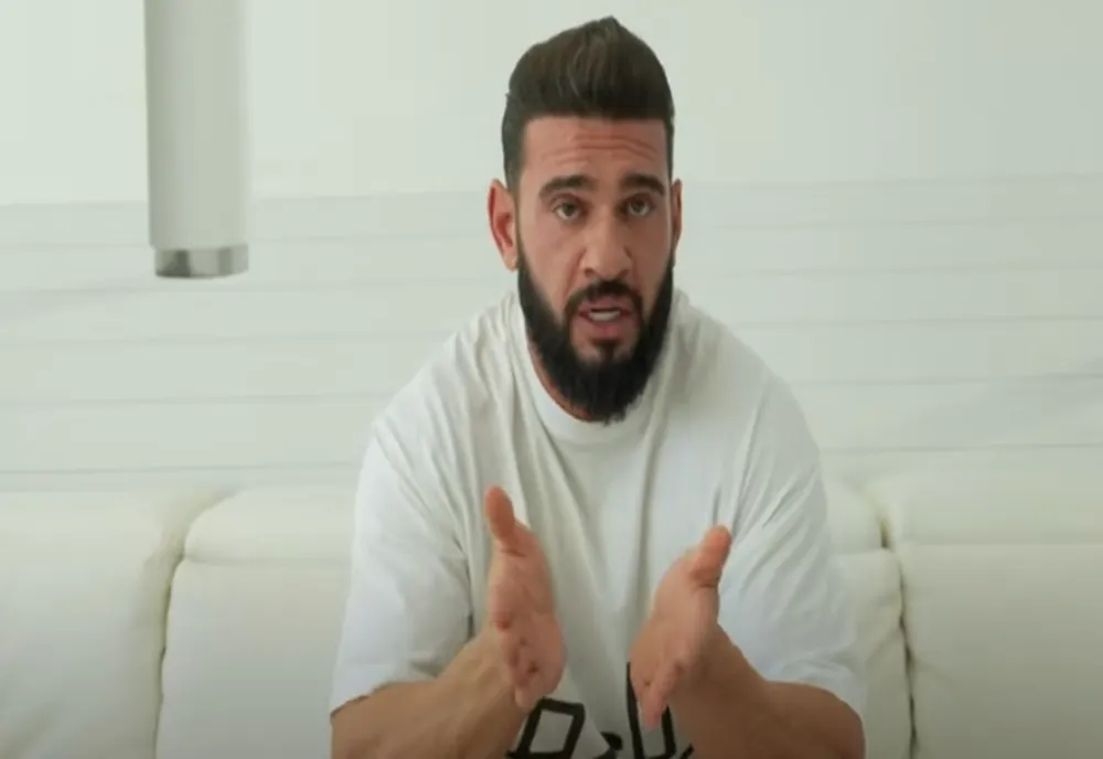 Dorian Popa se laudă cu notele de la BAC după ce a fost prins drogat la volan