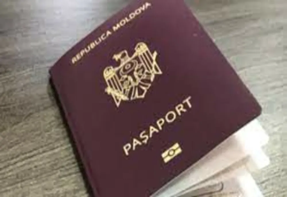 Ce loc ocupă pașaportul românesc în clasamentul mondial al libertății de călătorie