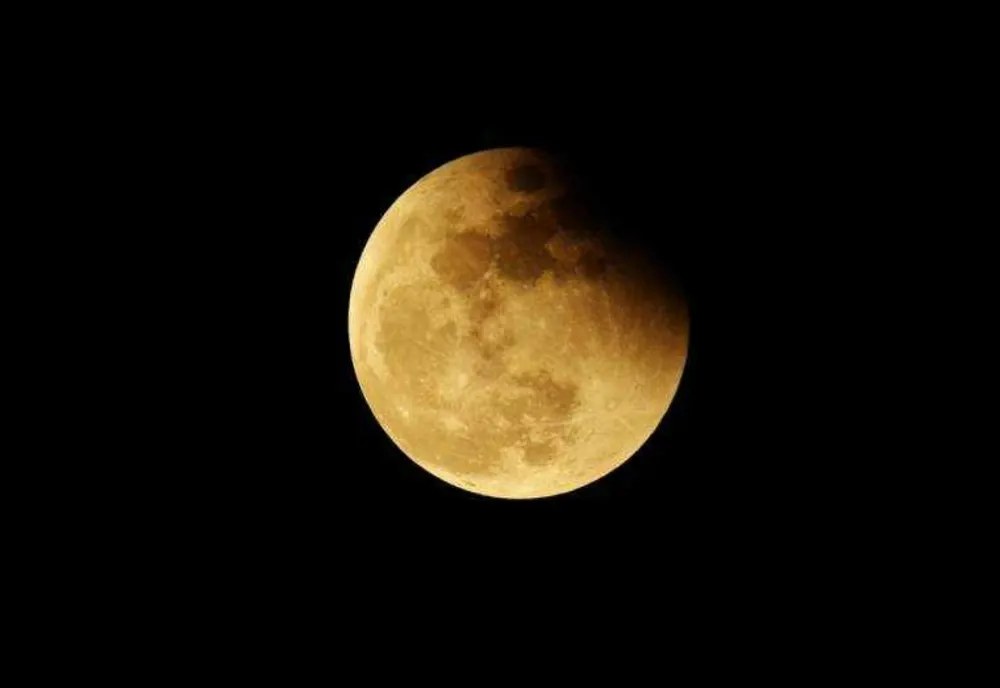 Fenomene astronomice spectaculoase în luna august
