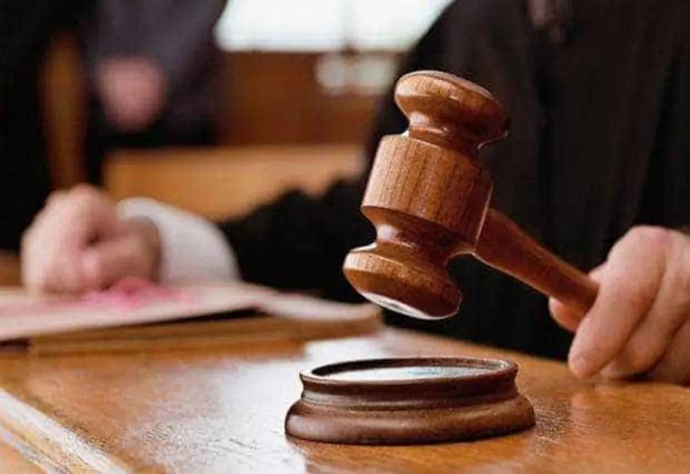 Avocat din Baroul București, trimis în judecată după ce nu și-ar fi plătit pensia alimentară timp de trei ani