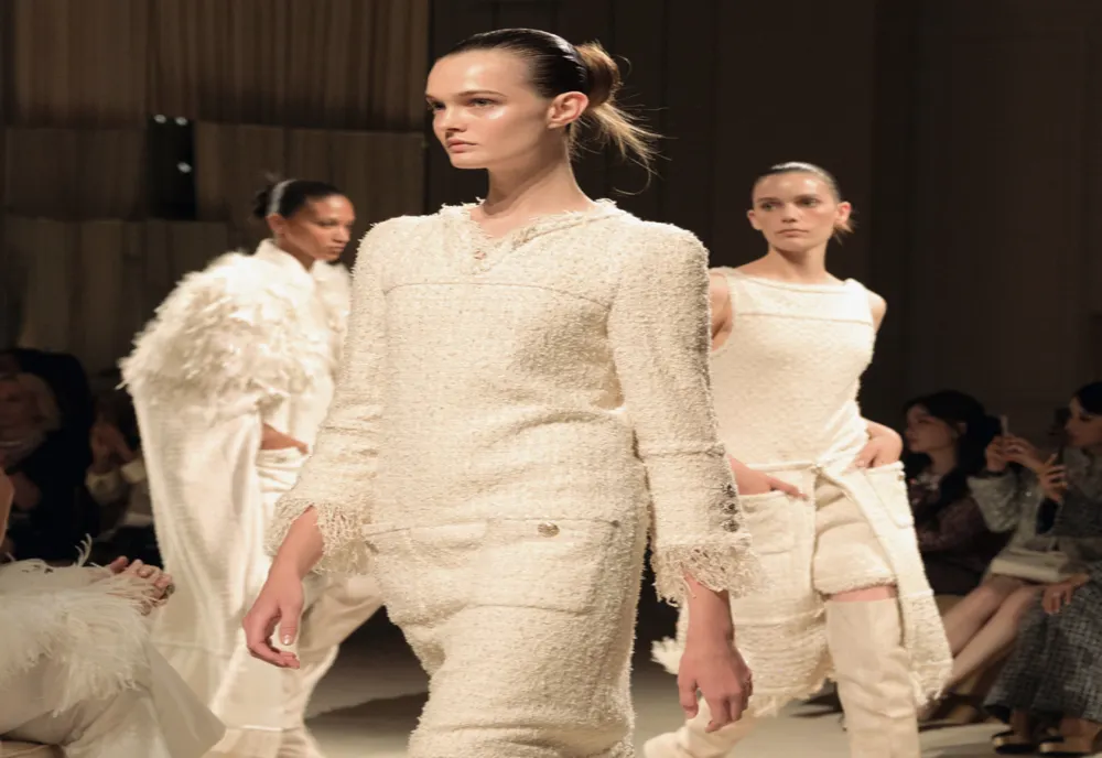 CHANEL A MARCAT 110 ANI DE CREAȚII HAUTE COUTURE