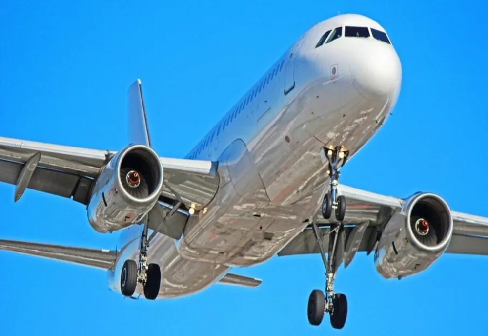 EASA dispune inspecții la 16 aeronave Airbus A380 după descoperirea unor fisuri la aripi