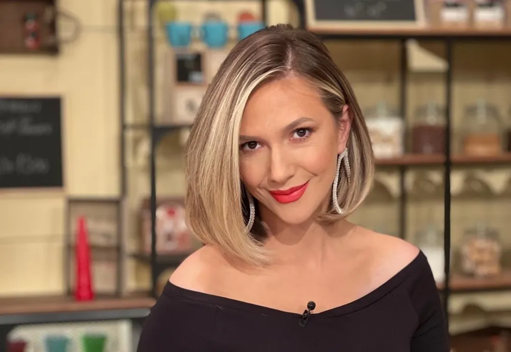 Adela Popescu revine în televiziune după ani de pauză 