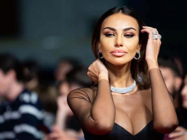 Motivul pentru care Mădălina Ghenea își toarnă lapte pe frunte