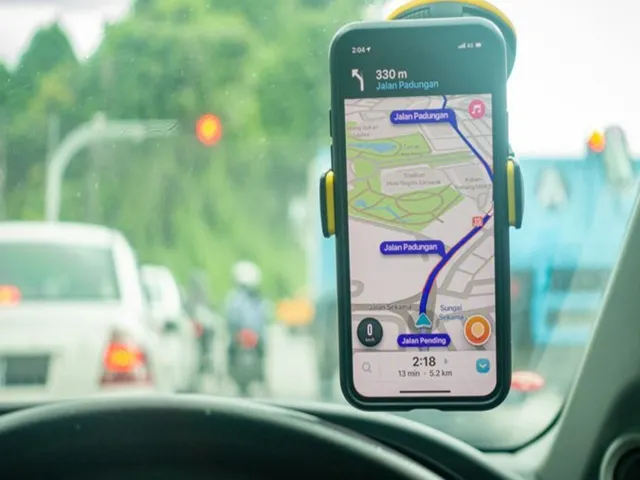 Adio, alerte de poliție pe Waze? Decizia luată de Curtea de Justiție a UE