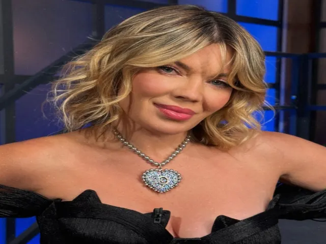 Gina Pistol a arătat rezultatul la un an de la operația estetică