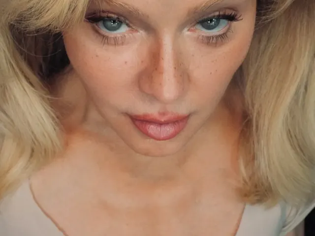 Madonna și-a uimit din nou fanii, cu o serie de fotografii „fără vârstă”: „N-am recunoscut-o!”