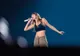 Cum l-a „ajutat” Taylor Swift pe un român să ajungă la BBC
