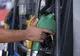 Cât costă benzina și motorina, sâmbătă, 14 martie. E a opta scumpire de la începutul lunii