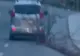 Incident șocant în Bistrița: un autoturism a târât pe șosea un trunchi de copac de 16 metri. Primarul Gabriel Lazany: „Un pericol uriaș pentru oameni”