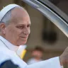 Papa Leon, operat urgent la plămâni. Ce au descoperit medicii